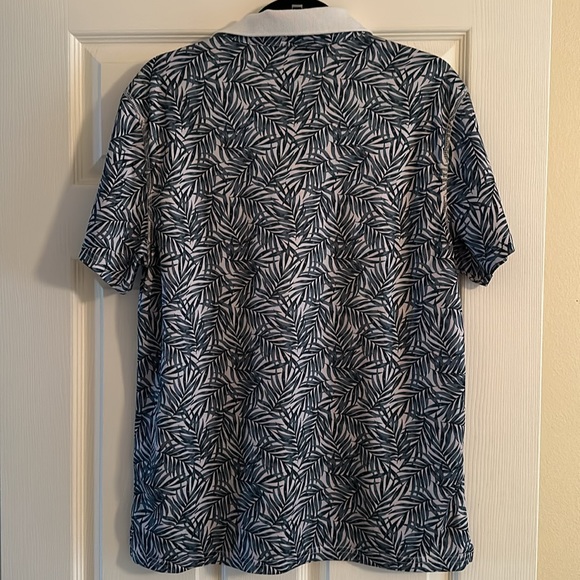 3 for $15 Deal - Apt. 9 Performance Polo • size large • tropical leaves - Picture 2 of 3